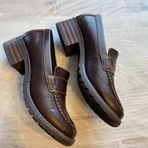 EASTLAND HOLLY PENNY LOAFER. Rarely used!